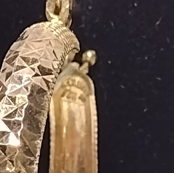Turkish Yellow Gold Over Sterling Silver Diamond Cut Pattern Hoop Earrings - Picture 6 of 13
